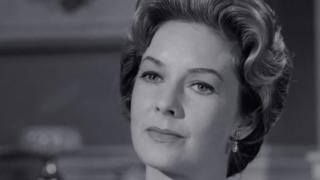 Don't Look Behind You Don't Look Behind You