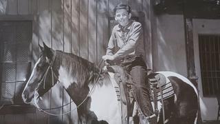 Annie Gets Her Man Annie Gets Her Man