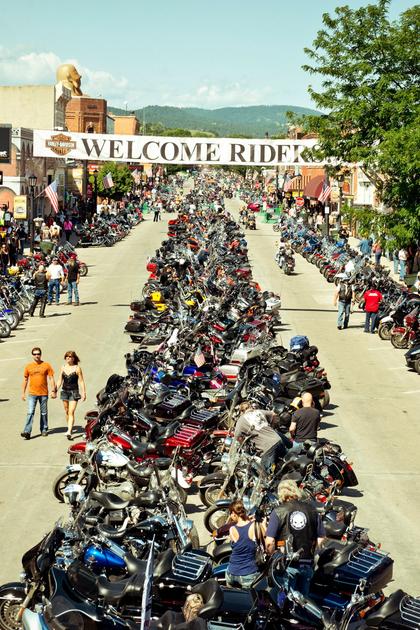 Sturgis Raw