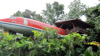Spy Plane; Underwater Hotel; Elephant Lodge Spy Plane; Underwater Hotel; Elephant Lodge