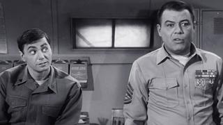 Sergeant Carter Dates a Pyle