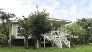 A Young Couple Seeks Their Own Paradise on the Island Where They Were Married A Young Couple Seeks Their Own Paradise on the Island Where They Were Married