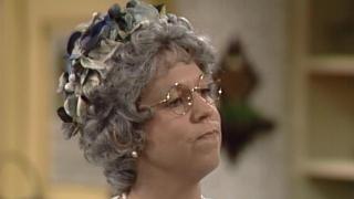 Mama With the Golden Arm