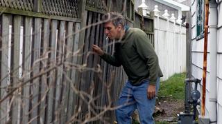 Good Fences Make Dead Neighbors Good Fences Make Dead Neighbors