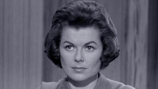 The Case of the Velvet Claws The Case of the Velvet Claws