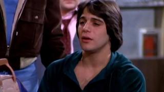 Alex Tastes Death and Finds a Nice Restaurant Alex Tastes Death and Finds a Nice Restaurant