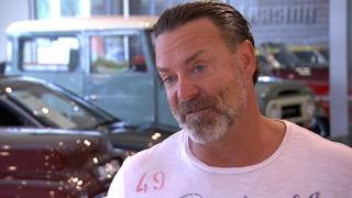 Stung by Split-Window Stingray Stung by Split-Window Stingray