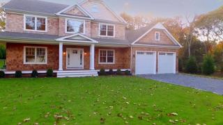Lottery Winners Search for Their Dream Home in the Hamptons Lottery Winners Search for Their Dream Home in the Hamptons