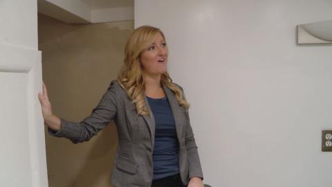 Tiny Artist Digs in Philly