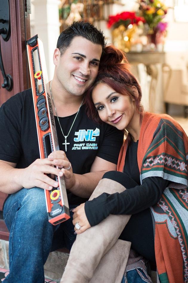 Nicole & Jionni's Shore Flip