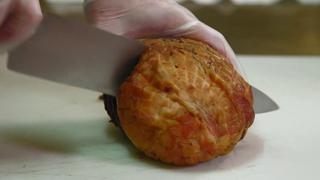Bizarre Foods: Delicious Destinations