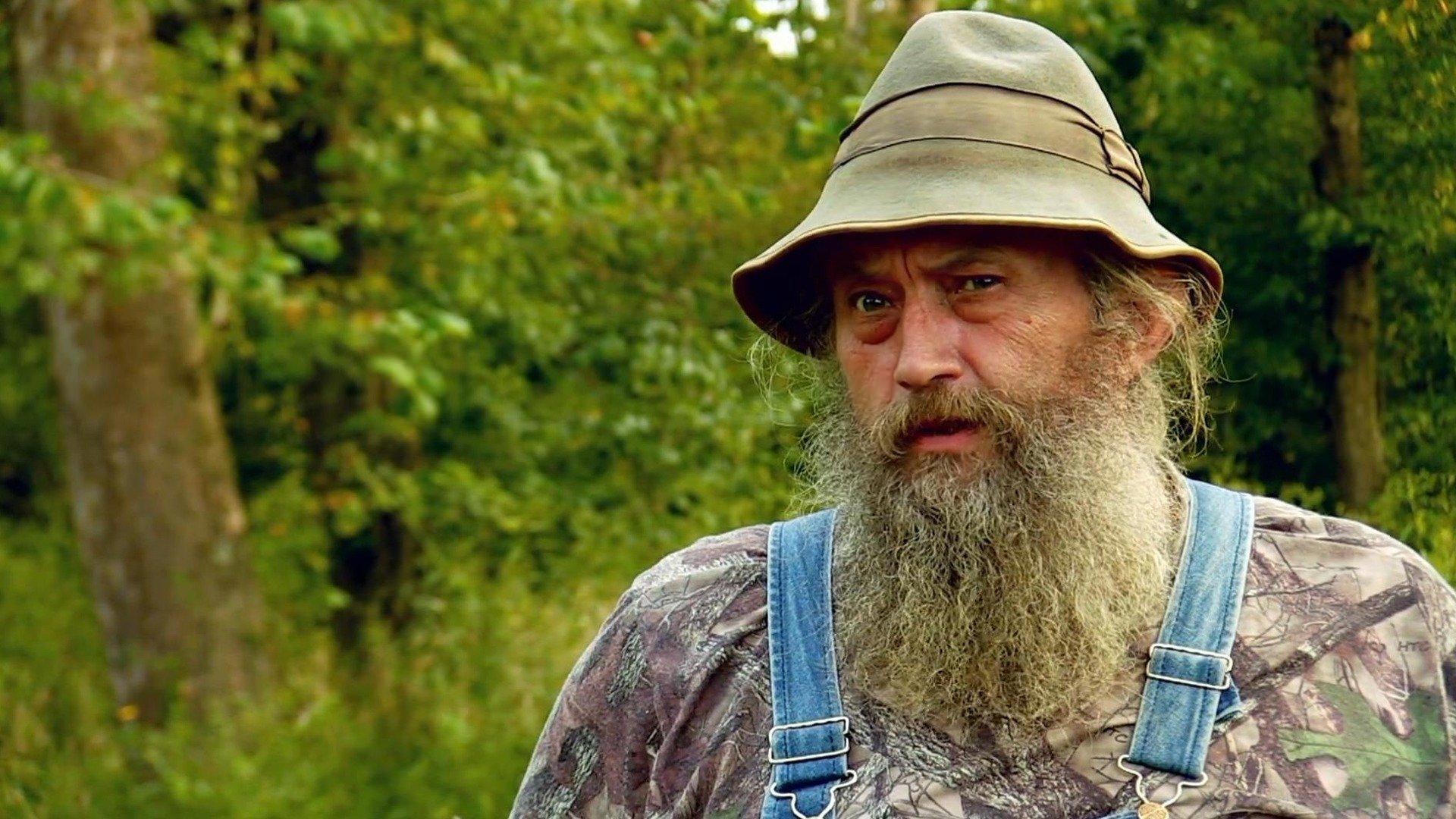 Watch Mountain Monsters: S4E12 - Return of the Rogue Team on Philo