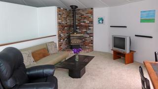 Beachfront Bargain Hunt