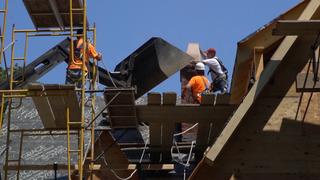 Arlington Arts & Crafts: To Paint or Not to Paint Arlington Arts & Crafts: To Paint or Not to Paint