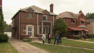 Detroit: Rebuilding Motor City Detroit: Rebuilding Motor City