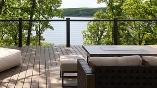 Lakefront Bargain Hunt: Renovation