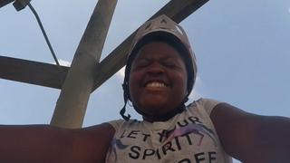 Lakefront Bargain Hunt