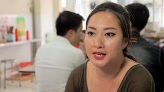 Bizarre Foods: Delicious Destinations