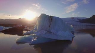 Iceland: Ice