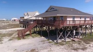 Beachfront Bargain Hunt