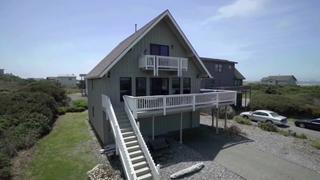 Beachfront Bargain Hunt