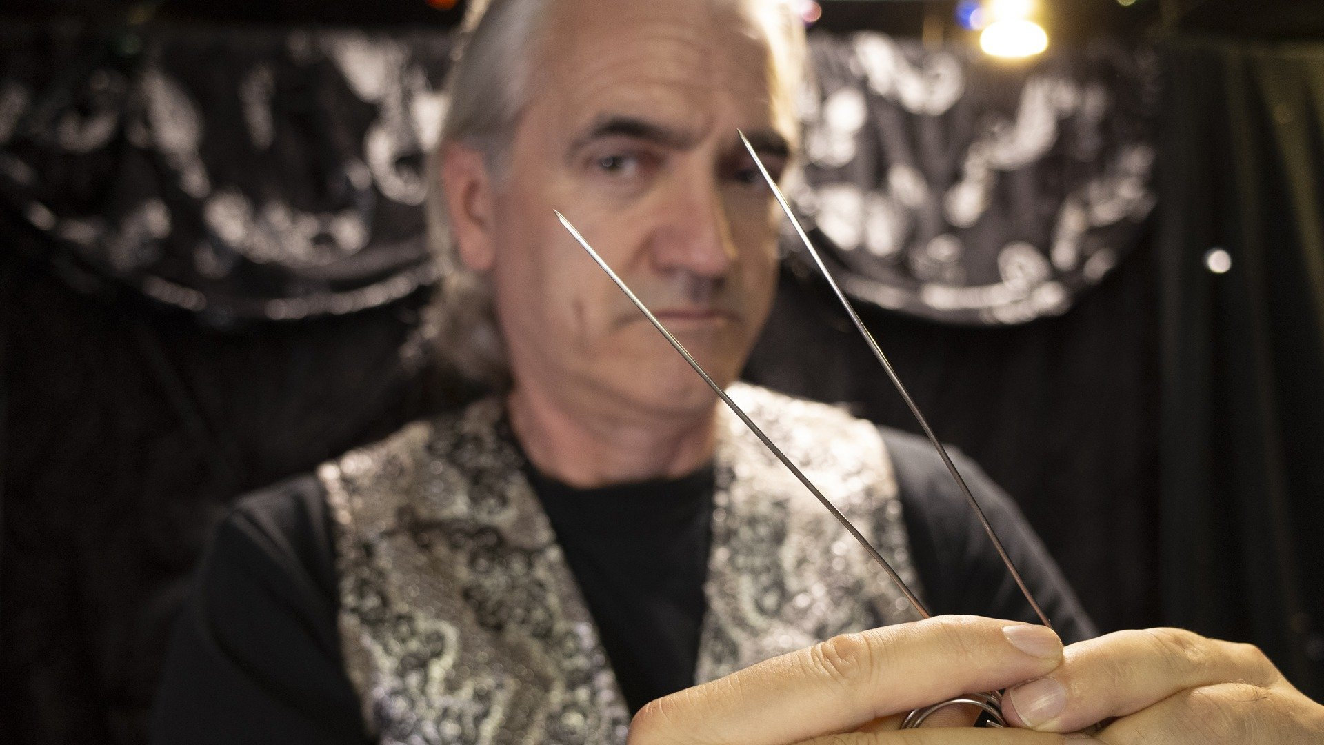 Watch Extraordinary Humans: S2E1 - Tim Cridland on Philo (Free Trial)