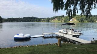 Lakefront Bargain Hunt