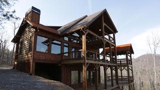 Beautiful Homes in the North Georgia Mountains