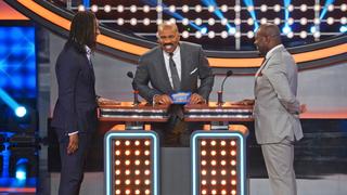 Emmitt Smith vs. Todd Gurley II and Craig Robinson vs. Casey Wilson