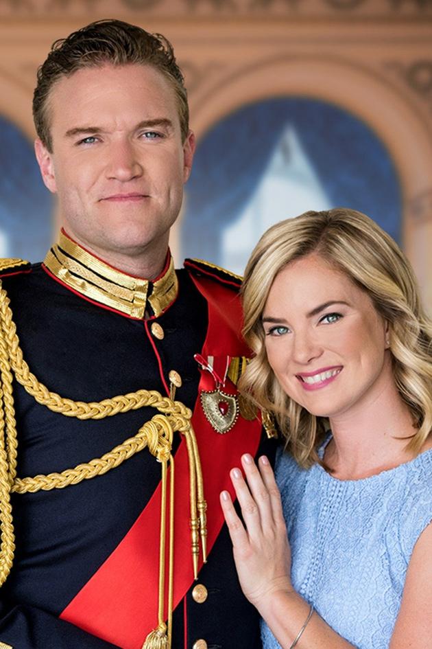 A Christmas in Royal Fashion