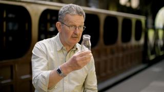 World on the Move World on the Move