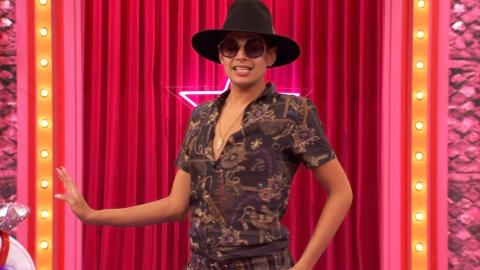 Super Girl Groups, Henny