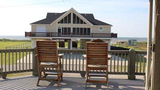 Beachfront Bargain Hunt