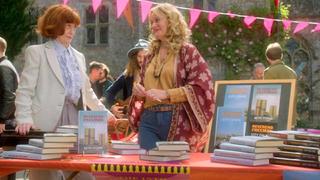 Murder in the Dark: First Chapter Murder in the Dark: First Chapter