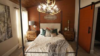 Bristol's Rustic Retreat Bristol's Rustic Retreat