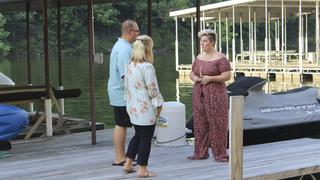 Lakefront Bargain Hunt