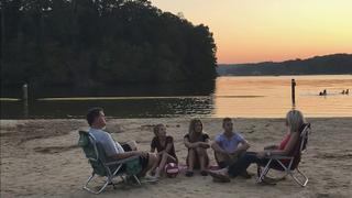 Lakefront Bargain Hunt