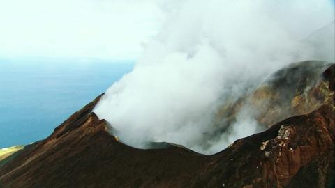 Destructive Volcanoes
