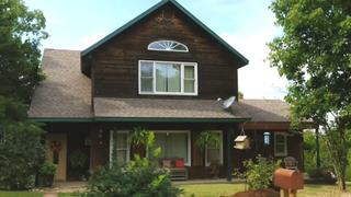 Lakefront Bargain Hunt