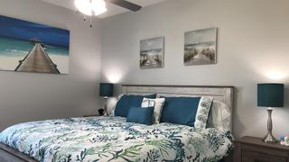 Beachfront Bargain Hunt