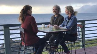Beachfront Bargain Hunt
