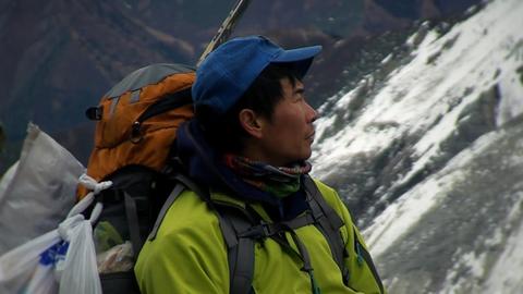 To Be First: The Quest for Yangmolong