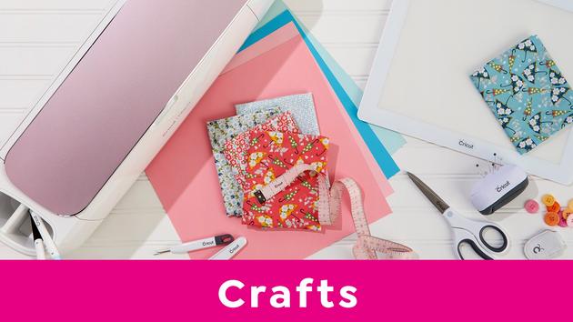 Suzanne Gets Crafty