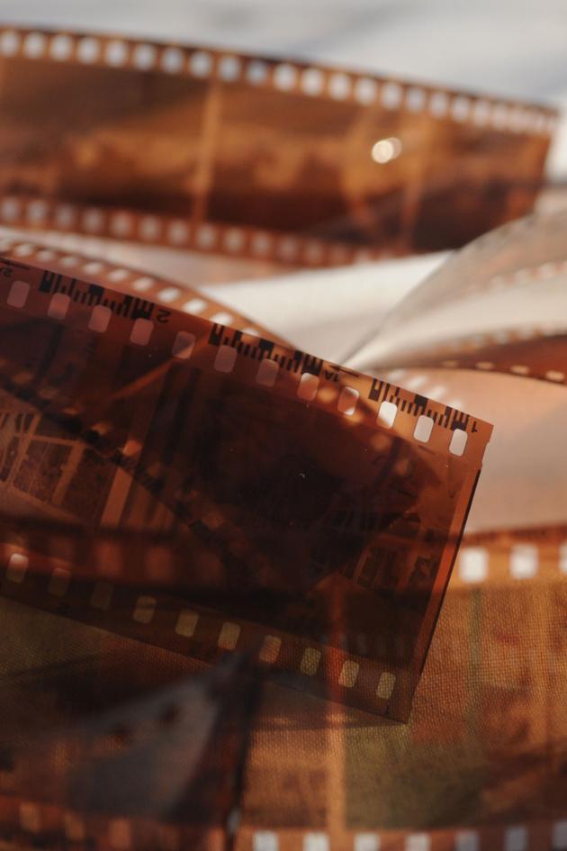 John Wayne Behind-the-Scenes: Filming of Stunts, Chases, Fights, Crashes & Gun Battles