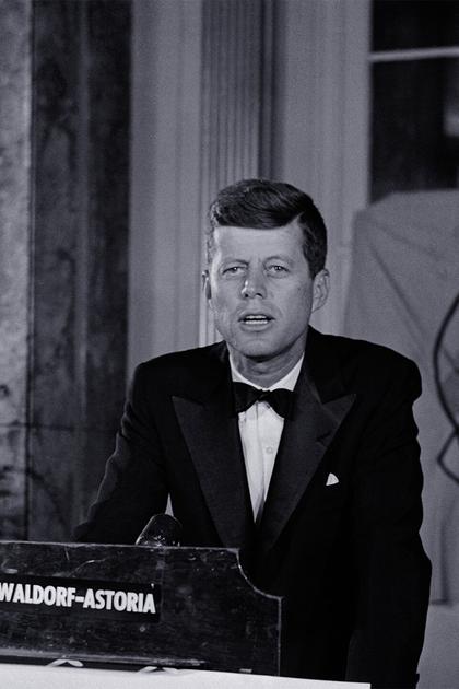 JFK: Born to Lead