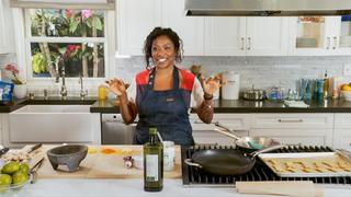 Selena + Nyesha Arrington Selena + Nyesha Arrington