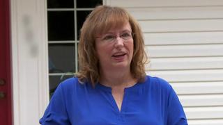 Lakefront Bargain Hunt