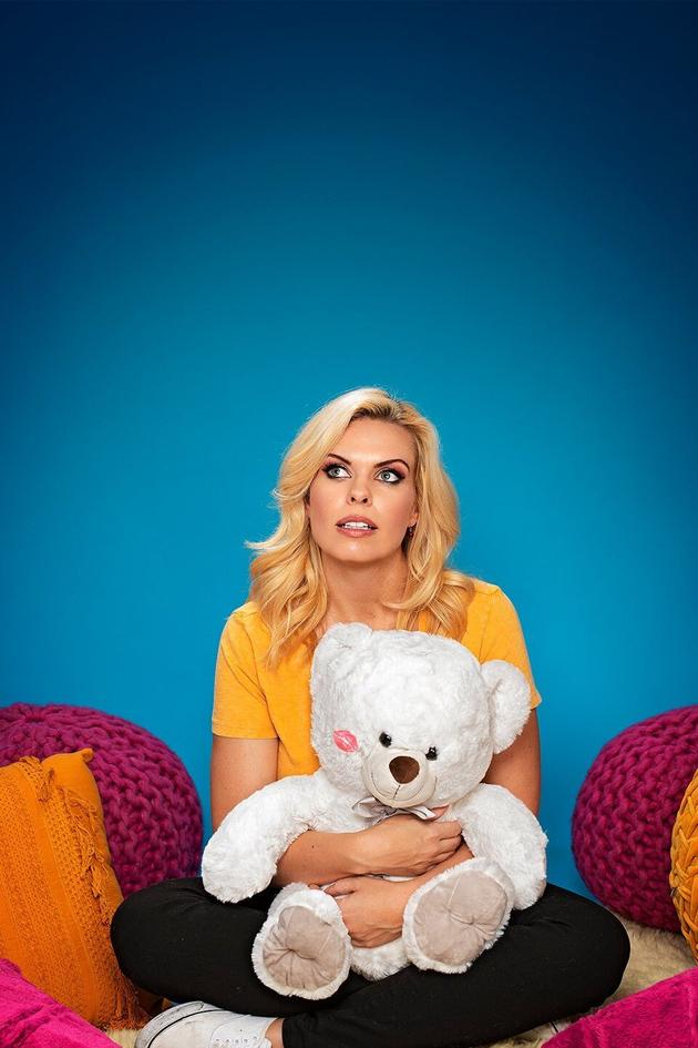 Nicole Burch: Never Been Kissed