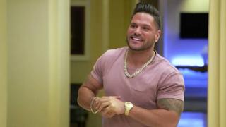 Trouble Shot at Love