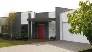 Find My Country House: Australia